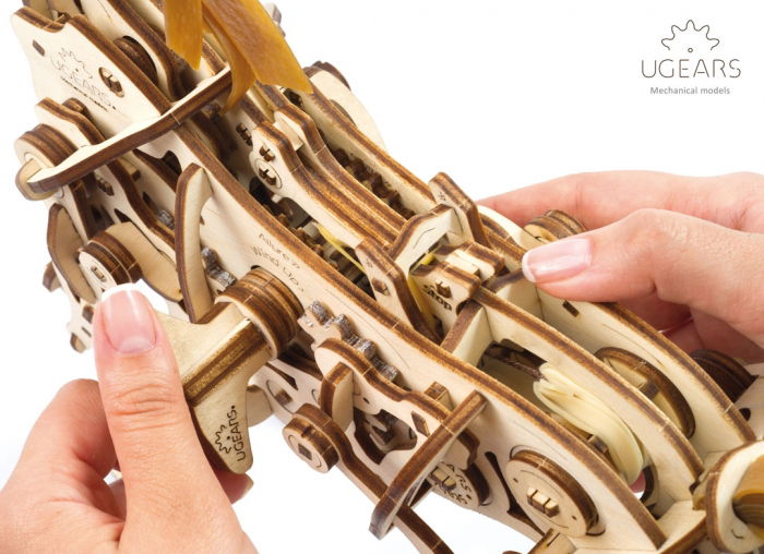 Puzzle 3D Cal Bionic din lemn Ugears [15]