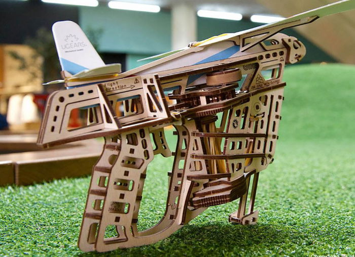 Puzzle 3D Flight Starter din lemn Ugears [4]