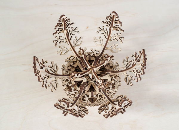 Puzzle 3D Floare din Lemn Ugears [8]