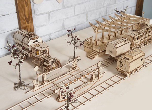 Puzzle 3D Gara din Lemn Ugears [3]