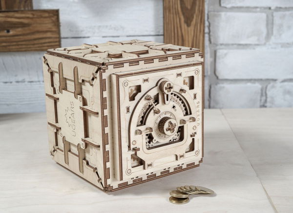 Puzzle 3D Seif din Lemn Ugears [18]