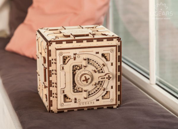 Puzzle 3D Seif din Lemn Ugears [6]
