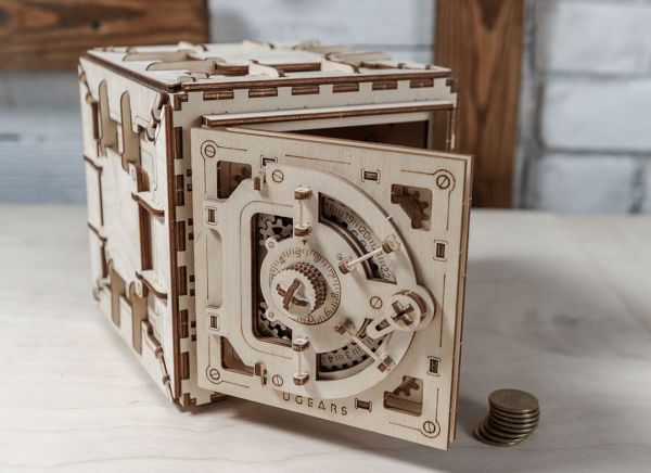 Puzzle 3D Seif din Lemn Ugears [20]