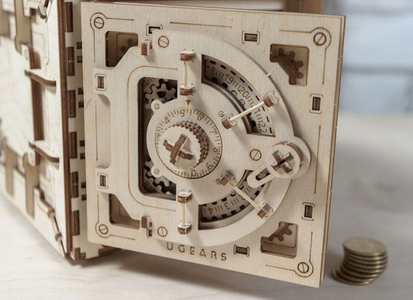 Puzzle 3D Seif din Lemn Ugears [21]