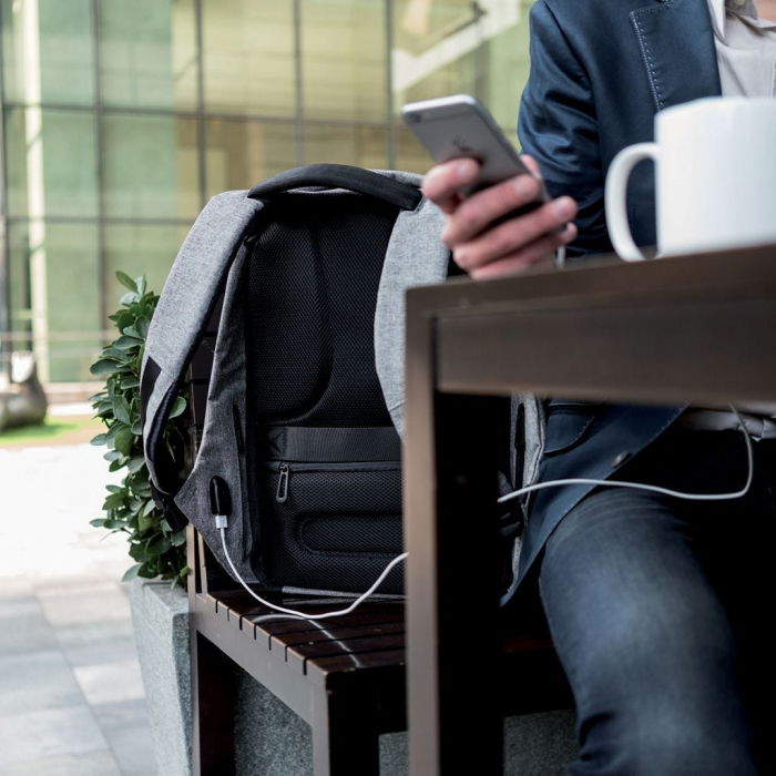 Rucsac antifurt The Bobby Backpack [4]