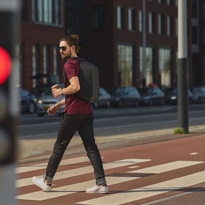 Rucsac antifurt The Bobby Backpack [2]