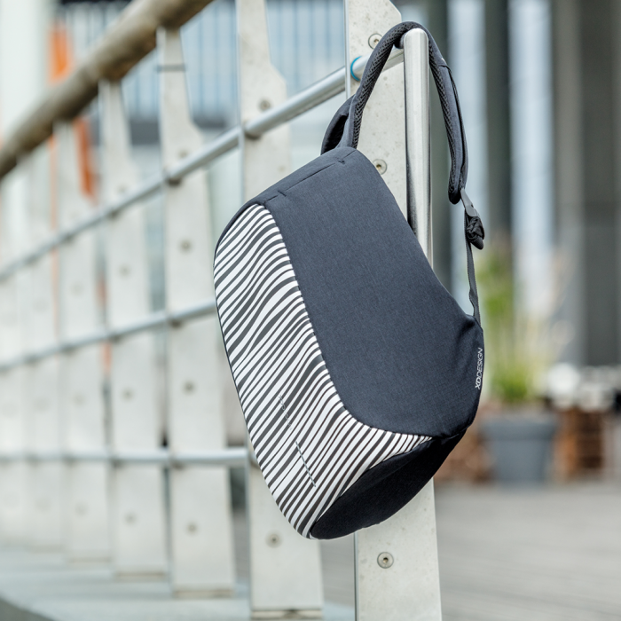 Zebra Bobby Rucsac antifurt [5]