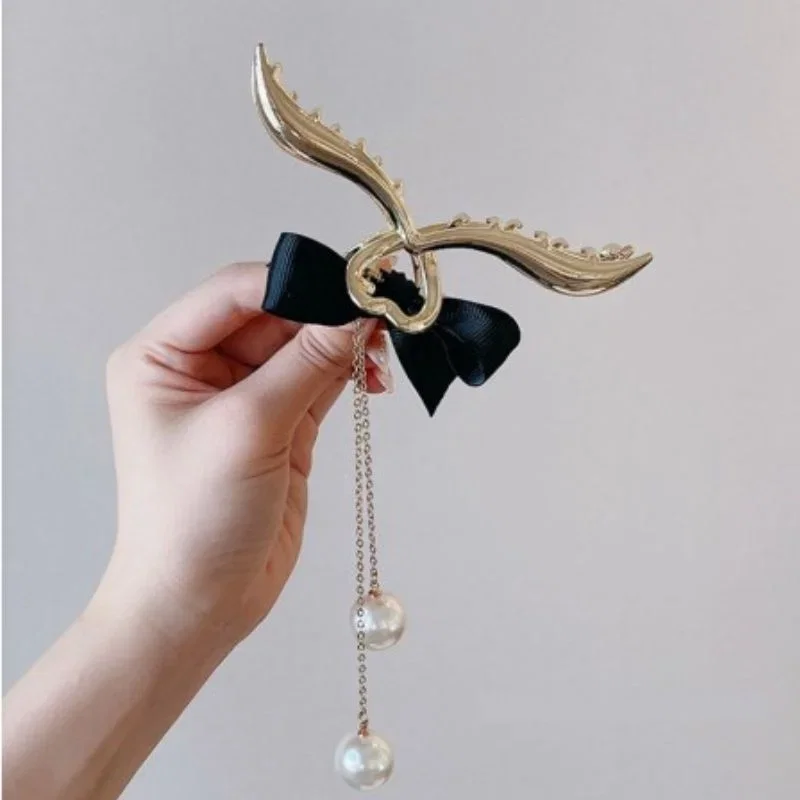 Agrafa de Par cu Fundita si Perle Decorative [2]