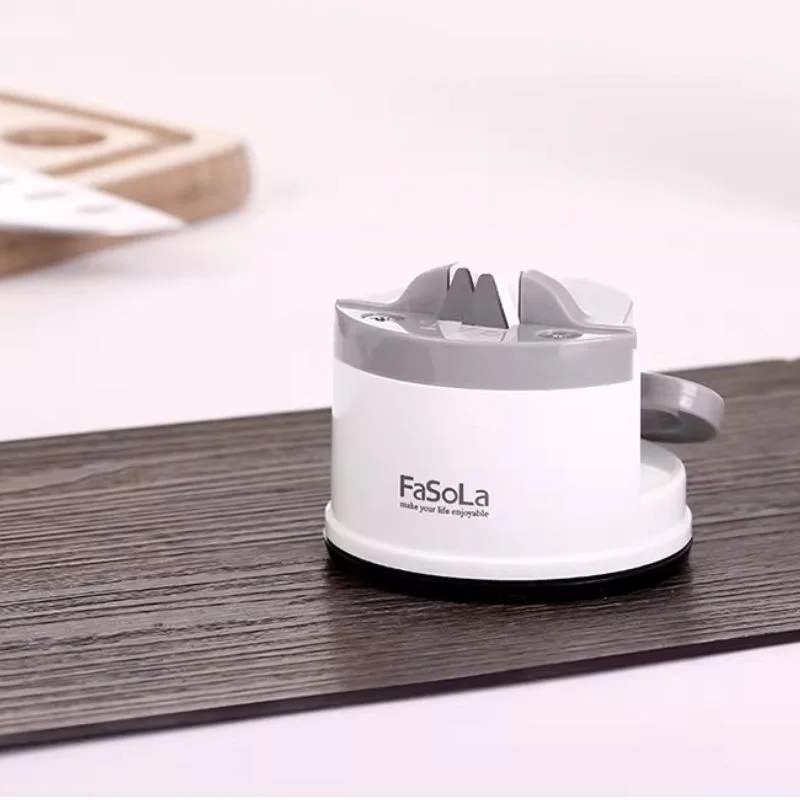 Ascutitor de cutite manual, cu baza antialunecare [3]