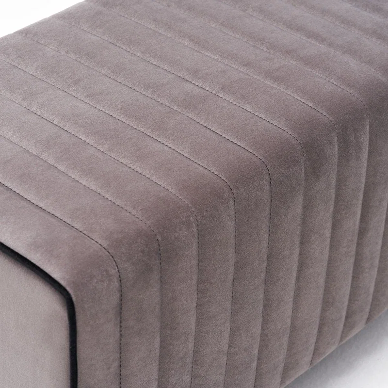 Bancheta Mabel, bej, catifea, baza din lemn, design modern [5]
