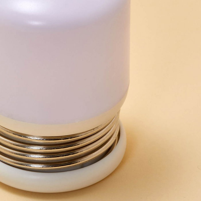 Bounce Becul pe arcuri [4]