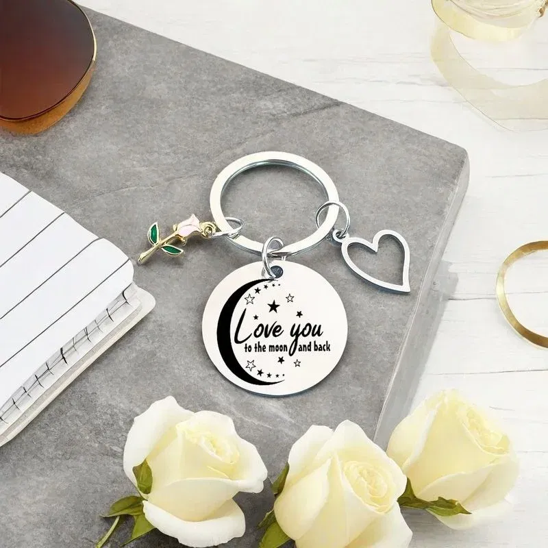 Breloc luna, Iubire fara limite [4]