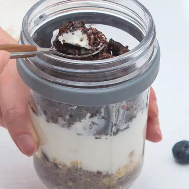 Cana pentru mic dejun cu capac si lingurita [4]