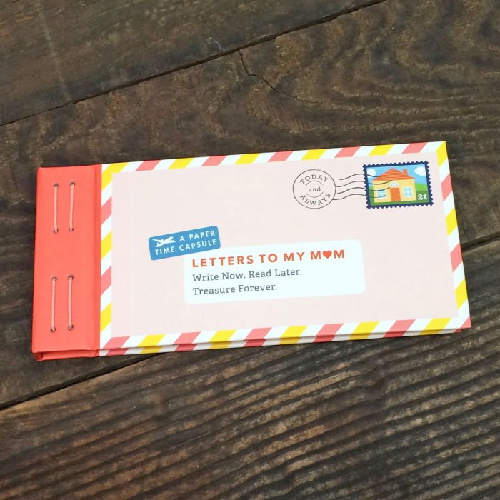 Capsula timpului cu 12 Scrisori catre mama mea [1]