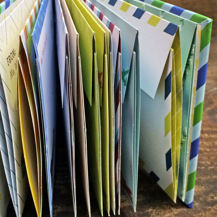 Capsula timpului cu 12 Scrisori catre mine cand voi creste mare [7]