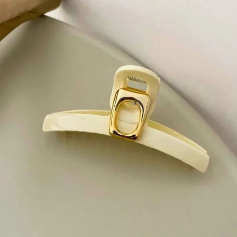 Clama de par Glamour [2]