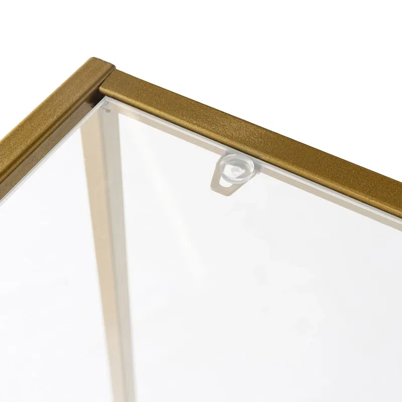 Comoda Berra aurie, structura metalica, design elegant [7]