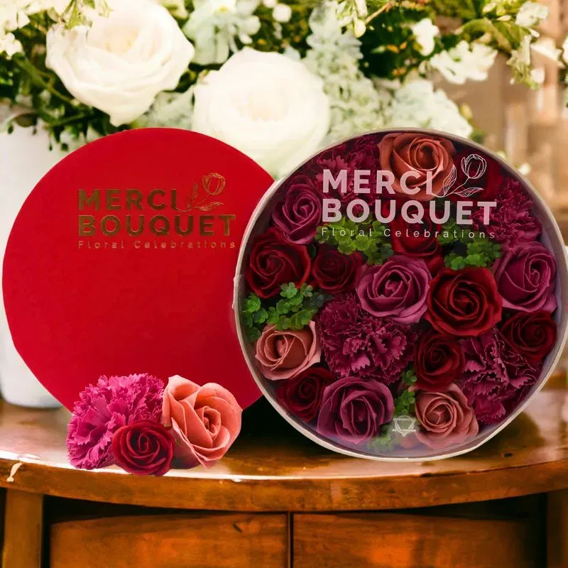 Cutie Cadou cu Flori de Sapun Vintage Roses [1]