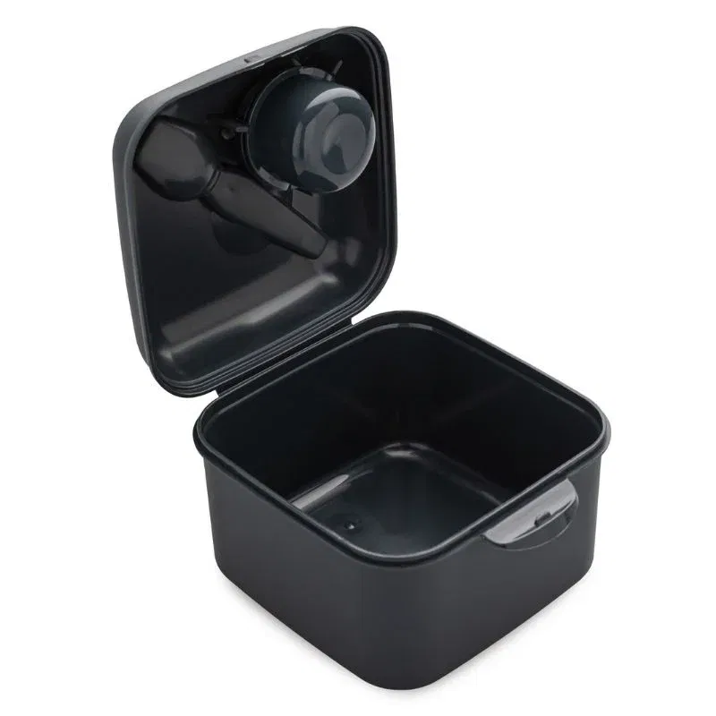 Cutie pranz cu capac si furculita roz [2]