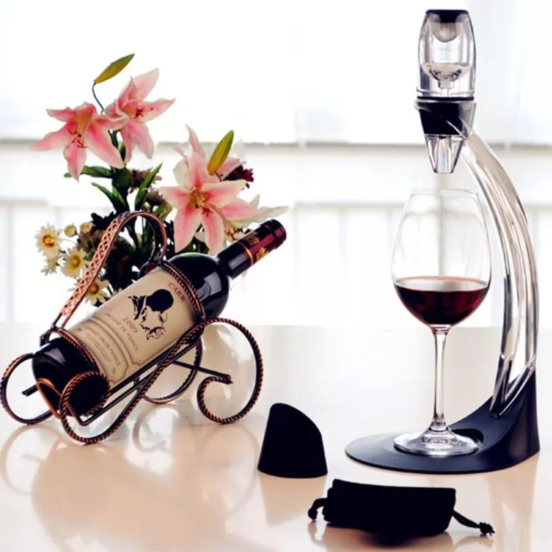 Decantor vin cu suport arcuit [10]