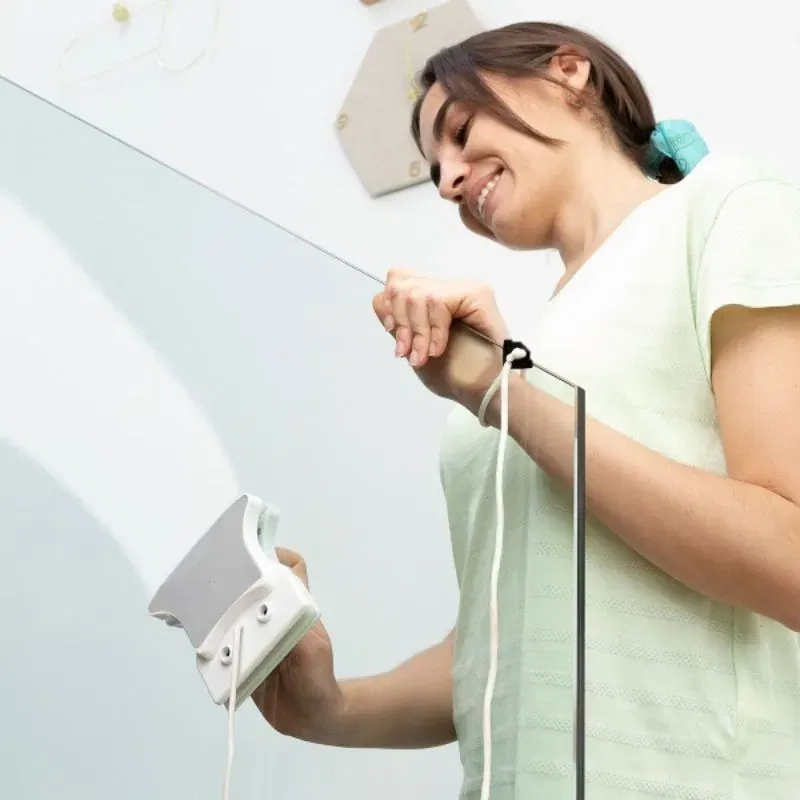 Dispozitiv magnetic pentru curatarea geamurilor [3]