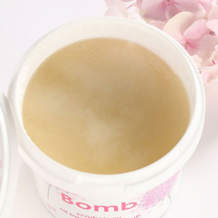 Exfoliant corp Scrubology Bomb Cosmetics [3]