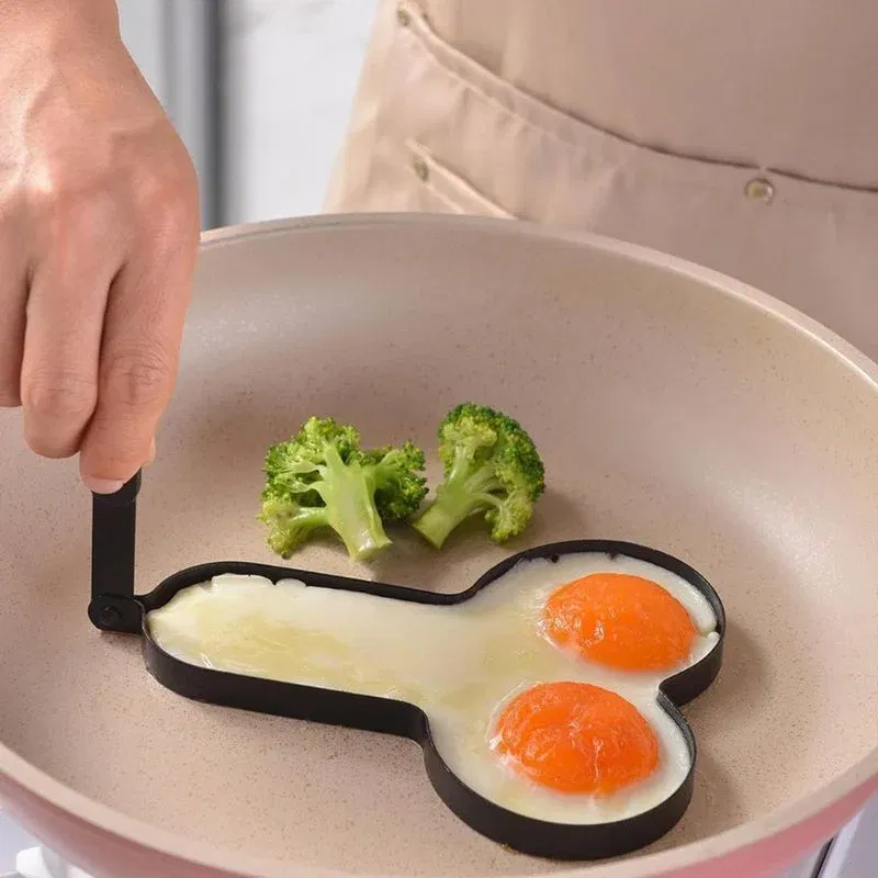 Forma amuzanta de prajit oua [1]