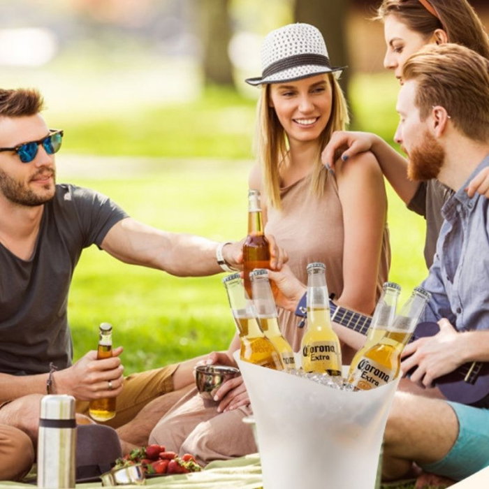 Frapiera cu iluminare LED si boxa Bluetooth, 7 L [5]