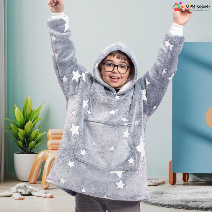 Hanorac patura cu maneci baieti Grey Stelute Fosforescente cu buzunar cangur 440g/mp 105 cm [20]