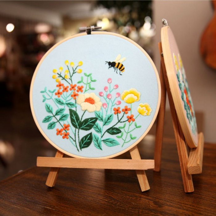 Kit Broderie DIY, Albina si flori [9]