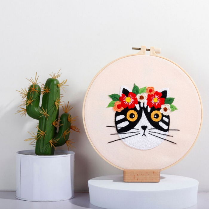 Kit Broderie DIY, Pisicuta cu flori, Crem [5]