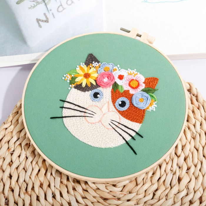 Kit Broderie DIY, Pisicuta cu flori, Verde [3]