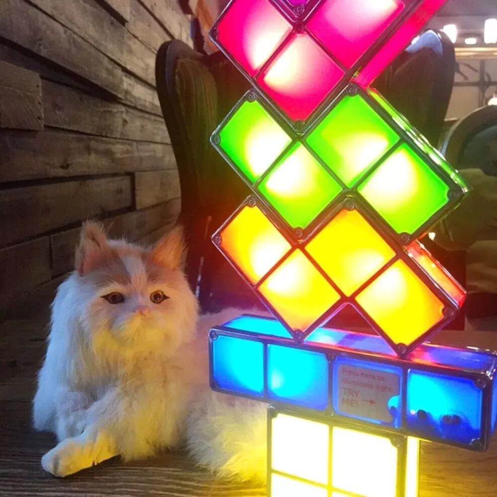 Lampa cu LED-uri in Forme Colorate [5]