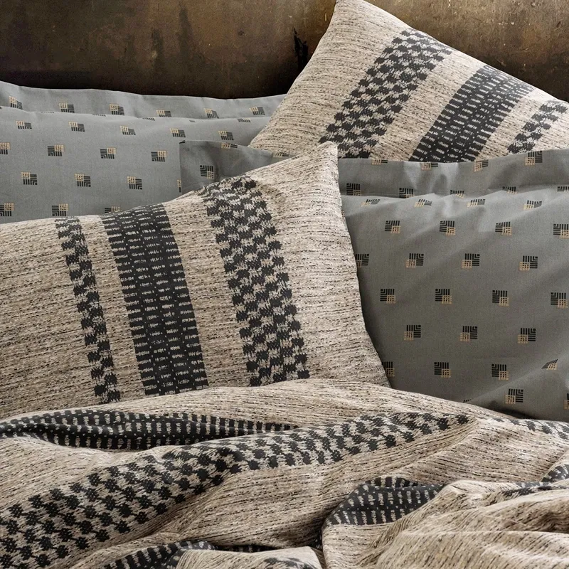 Lenjerie pat dublu, bumbac ranforce, maro negru gri, 200x220 cm, doua huse de perna [2]