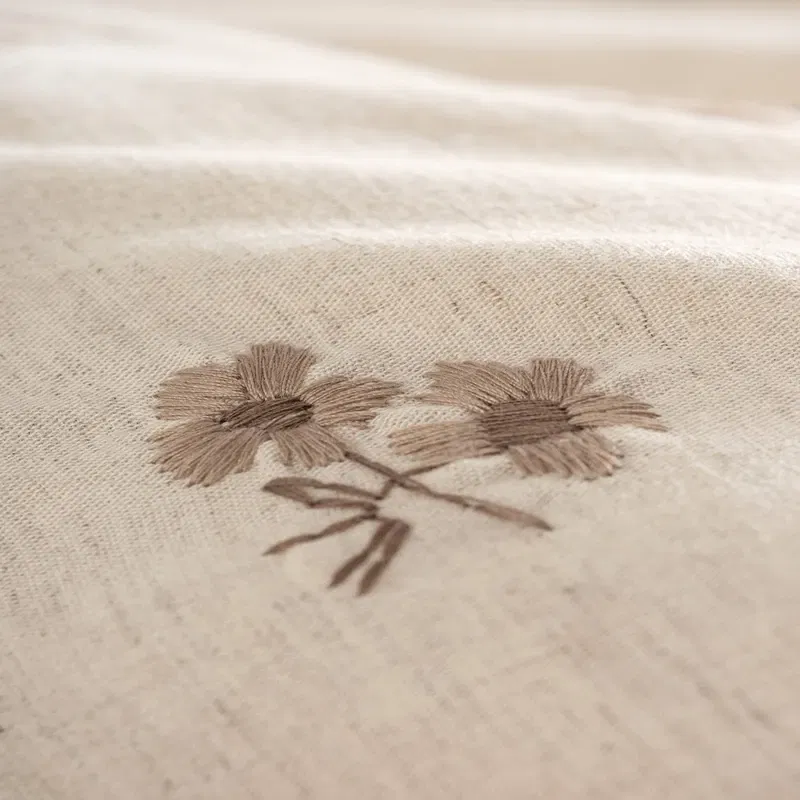 Lenjerie pat dublu, bumbac si in, crem, 200x220 cm, patru huse de perna [3]