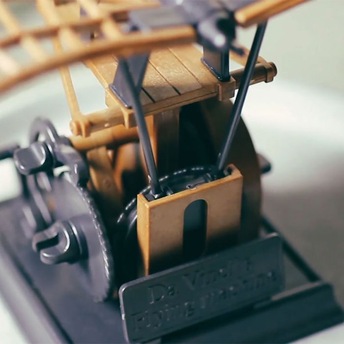 Macheta Masina de Zburat DIY Colectia DaVinci [2]