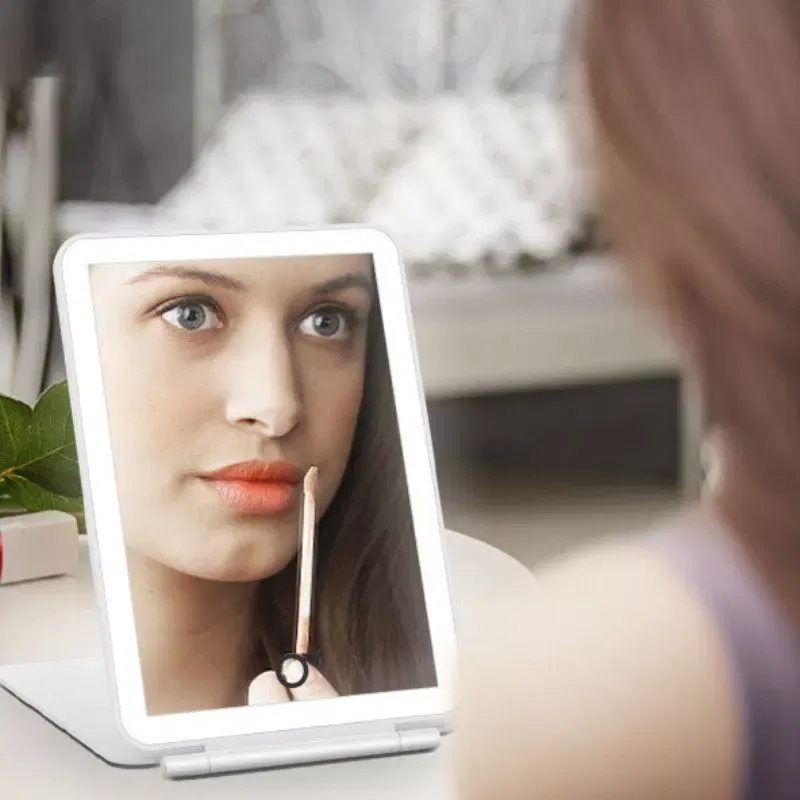 Oglinda make up de calatorie cu 72 led-uri pliabila si reincarcabila [13]