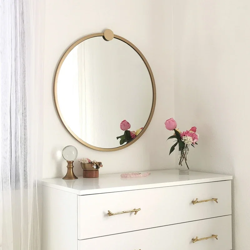 Oglinda rotunda cu rama aurie, rama metalica, design elegant [7]