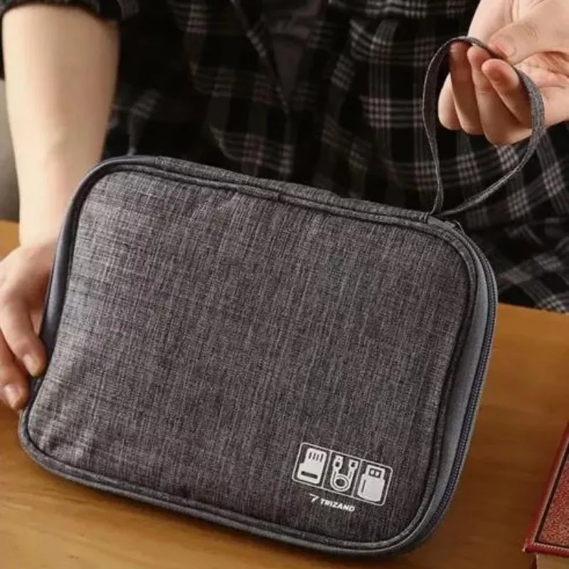 Organizator pentru cabluri [7]