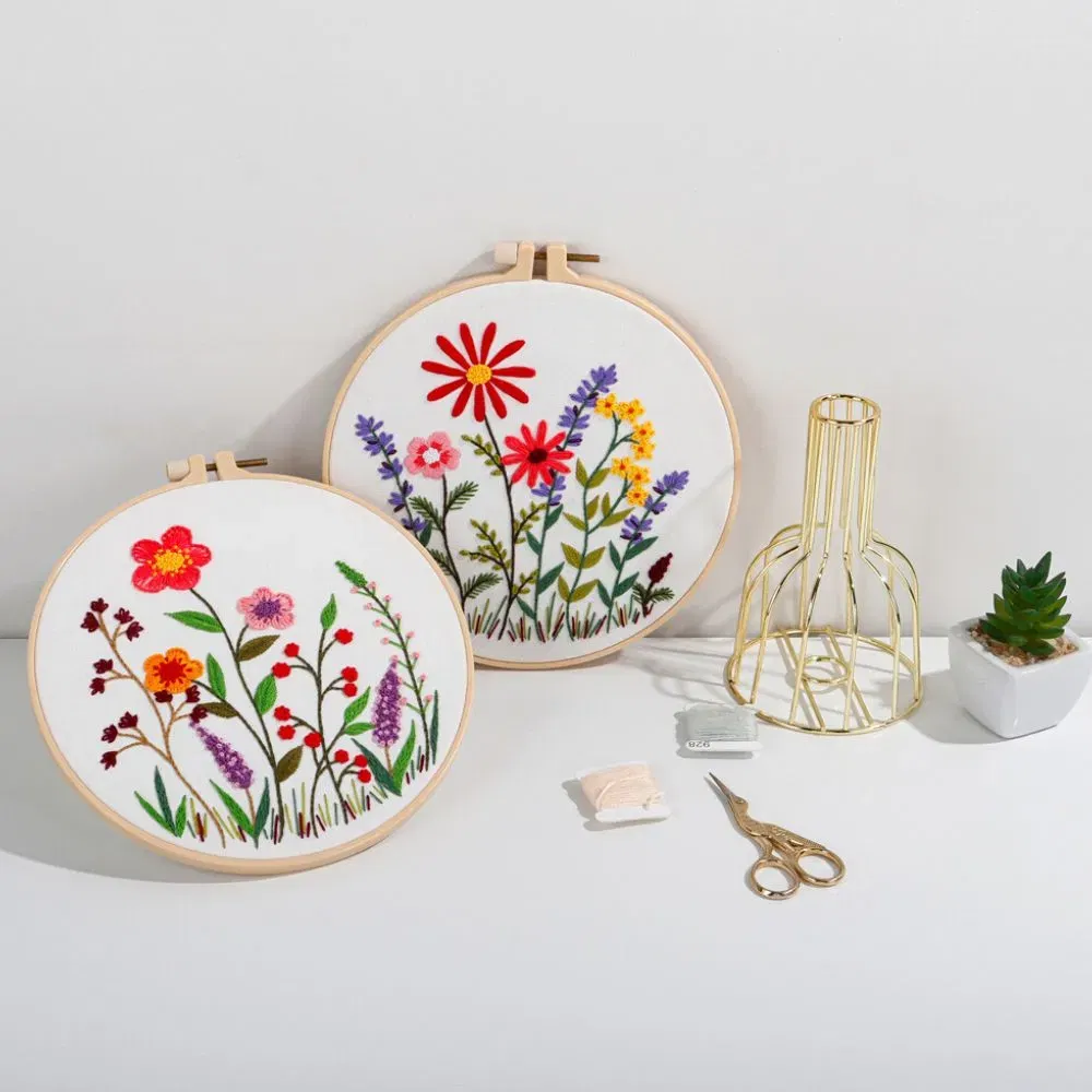 Pachet 4 Kit-uri Broderie DIY, Floricele pe campii [7]