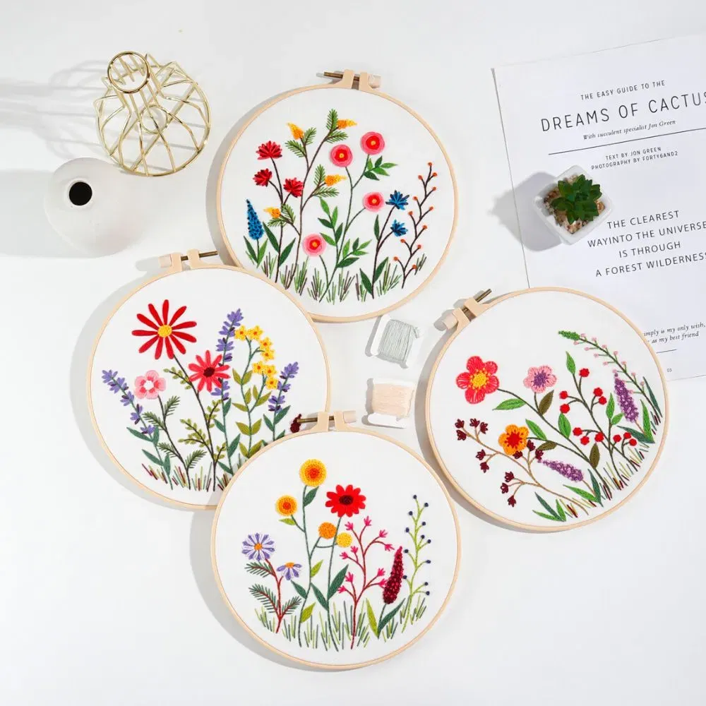 Pachet 4 Kit-uri Broderie DIY, Floricele pe campii [1]
