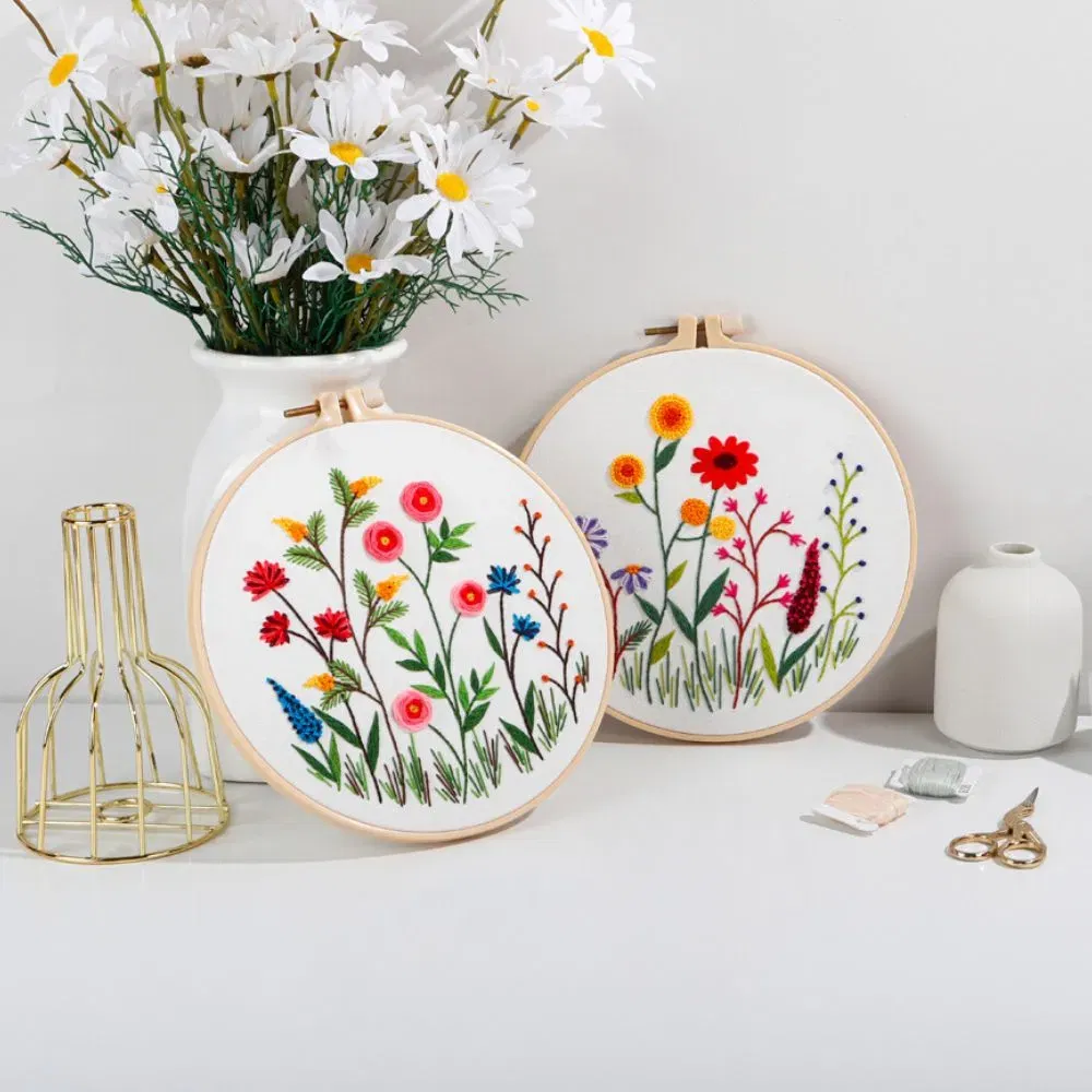 Pachet 4 Kit-uri Broderie DIY, Floricele pe campii [6]