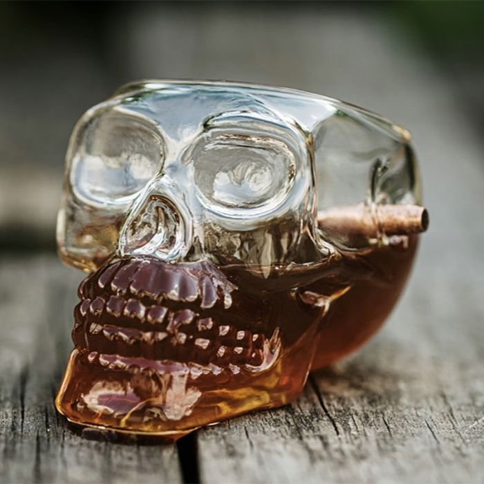 Pahar craniu cu glont [1]