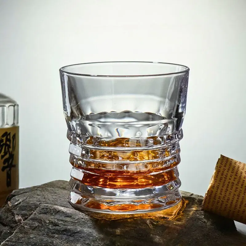 Pahar whiskey Clouds [1]