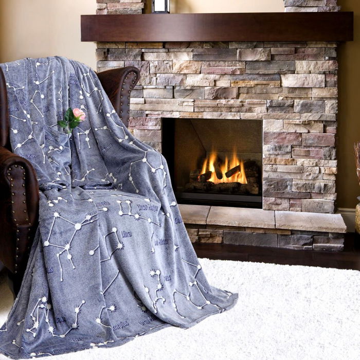 Patura cu maneci si buzunar, Iluminata, Constelatii, 240g/mp [6]