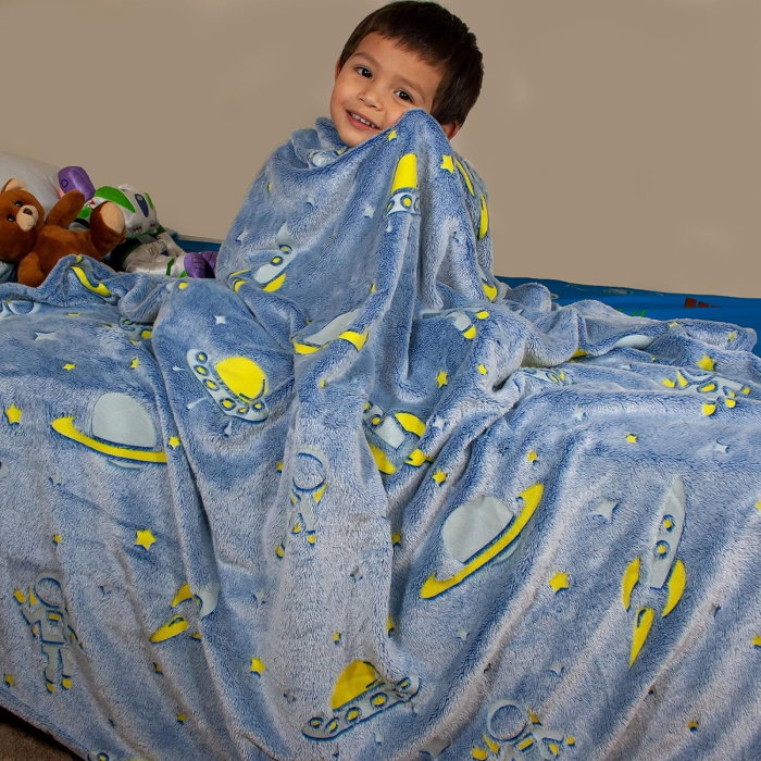 Patura Fosforescenta cu Astronauti Flanel 130 x 150 cm [3]