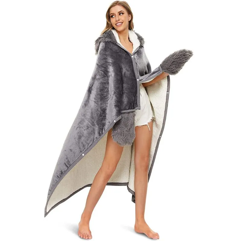 Patura Pinguin cu Maneci si Gluga [6]