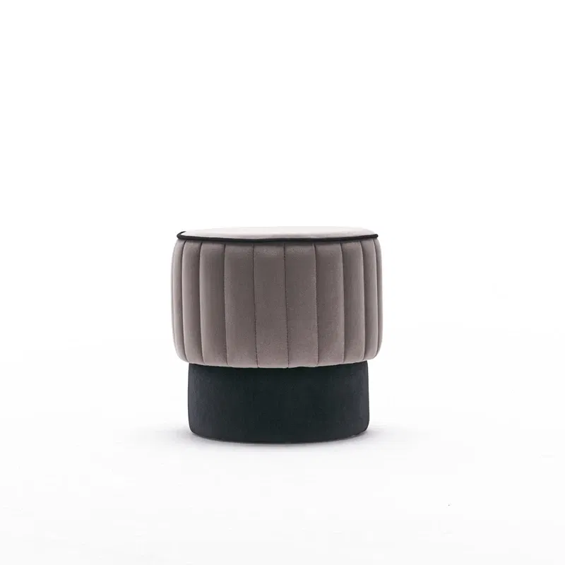 Puf Rose, gri, catifea, baza din lemn, confortabil si elegant [5]