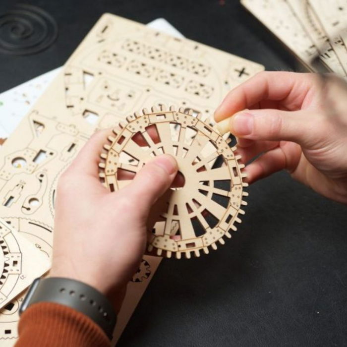 Puzzle 3D Ceas Sky Watcher din Lemn Ugears [8]