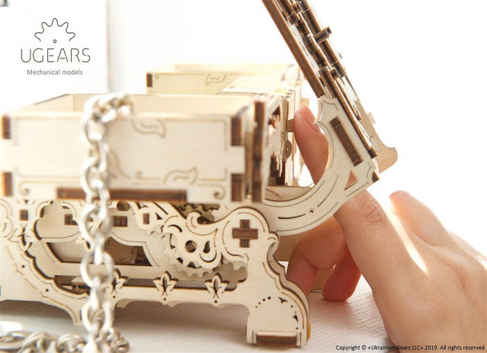 Puzzle 3D Cutie antica de bijuterii Ugears [13]